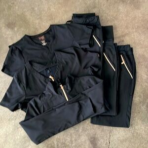 SIZE MEDIUM SIX PIECES TOTAL! Inseam 31”. Top/jacket 30” pit to pit, 27” L.